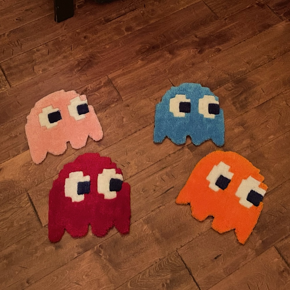 CUSTOM TUFTED PAC MAN RUGS